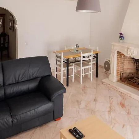 Jb-apartment Apartman *